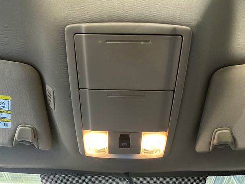 Used 2013 Ford F150 XLT w/ Luxury Equipment Group RWD image 16
