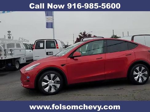 Used 2021 Tesla Model Y Long Range image 6
