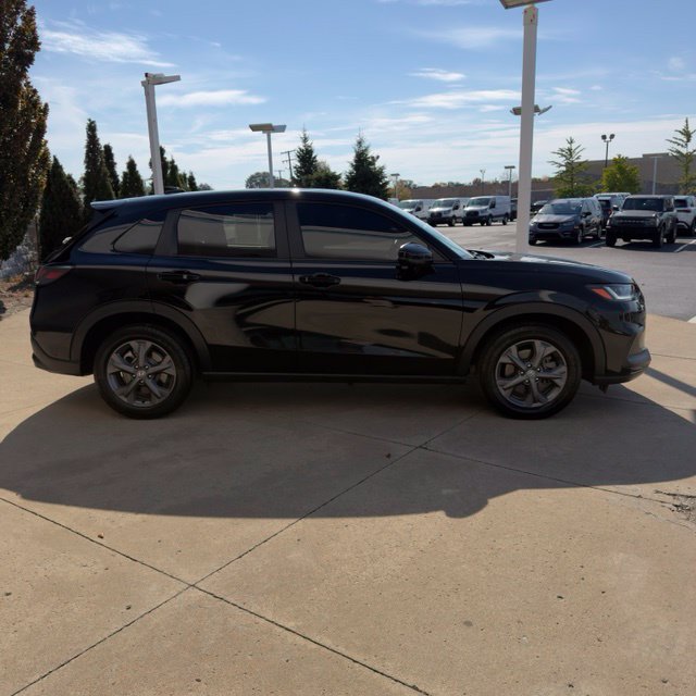 Used 2026 Honda HR-V LX image 7