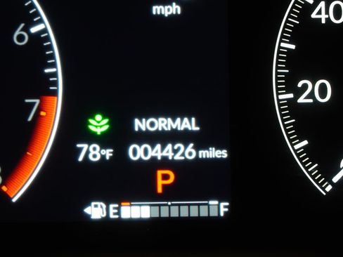 Used 2026 Honda Odyssey Touring image 5