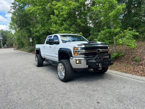 Used 2019 Chevrolet Silverado 2500 LTZ w/ Duramax Plus Package AWD/4WD image 1