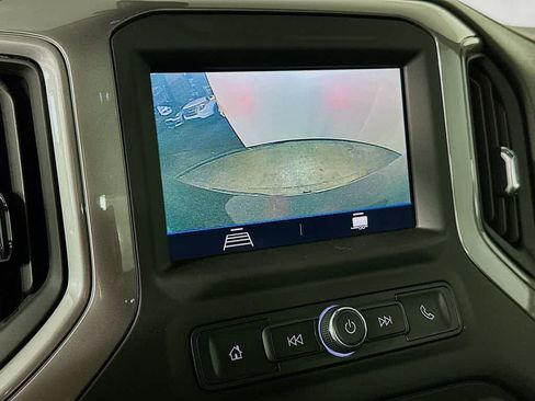 Used 2022 Chevrolet Silverado 1500 Custom w/ Safety Confidence Package image 27