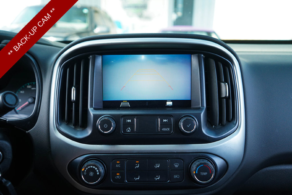 Used 2022 Chevrolet Colorado LT w/ Safety Package RWD image 11