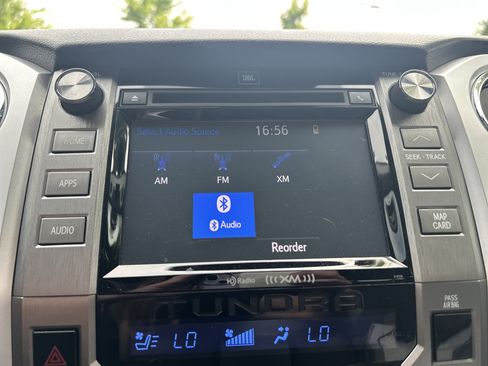 Used 2019 Toyota Tundra Platinum AWD/4WD image 13