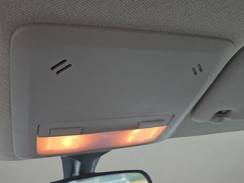 Used 2016 Chevrolet Sonic LS FWD image 27