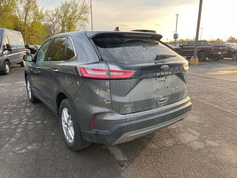 Used 2022 Ford Edge SEL w/ Convenience Package AWD/4WD image 4