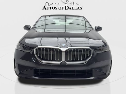 Used 2024 BMW 530i w/ Premium Package RWD image 4