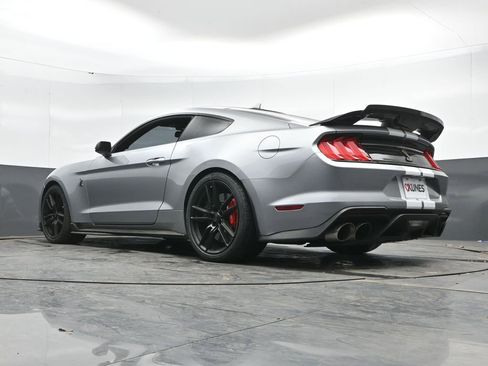 Used 2022 Ford Mustang Shelby GT500 w/ Technology Package RWD image 47
