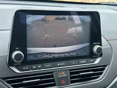 Used 2020 Nissan Altima 2.5 SR w/ Premium Package FWD image 24