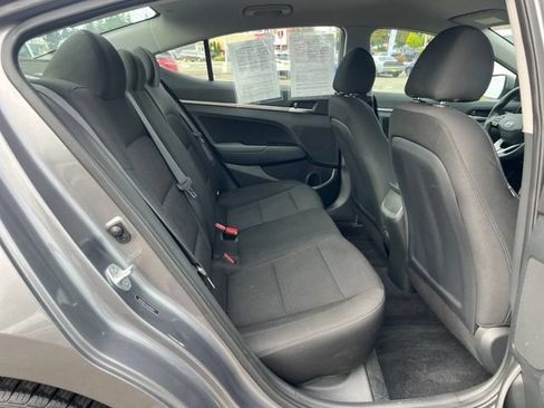 Used 2020 Hyundai Elantra SEL w/ Cargo Package (C1) FWD image 10