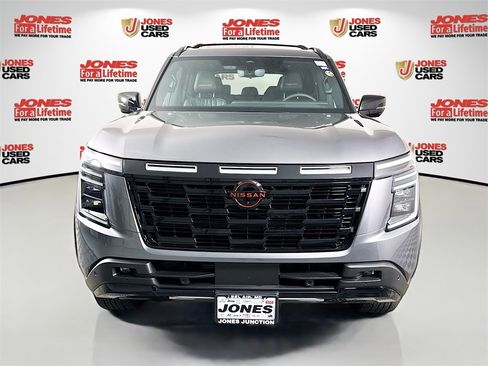 Certified 2025 Nissan Armada PRO-4X w/ Pro-4X Premium Package image 14