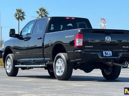 Used 2024 RAM 2500 Big Horn w/ Sport Appearance Package image 6