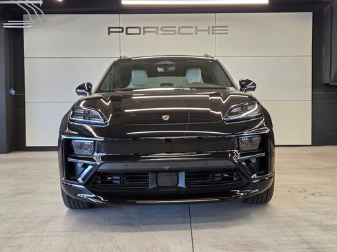 New 2026 Porsche Macan Turbo Electric AWD/4WD image 28