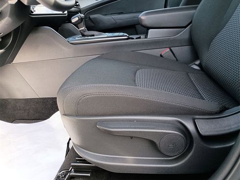 New 2026 Kia Sportage LX image 18