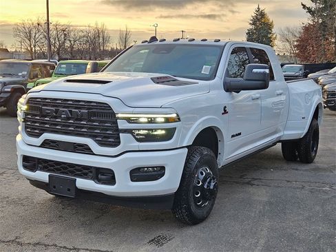 New 2026 RAM 3500 Limited image 3