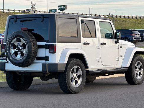 Used 2018 Jeep Wrangler Unlimited Sahara w/ Connectivity Group image 3