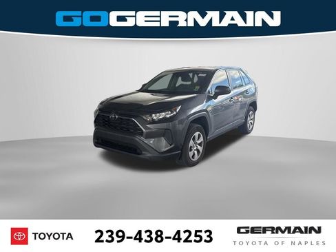 Used 2022 Toyota RAV4 LE image 1