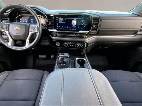 Used 2024 Chevrolet Silverado 1500 LT w/ Z71 Off-Road Package image 7
