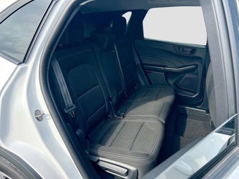 Certified 2025 Ford Escape Active AWD/4WD image 27