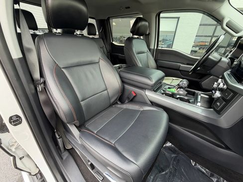 Used 2022 Ford F150 Lariat AWD/4WD image 12