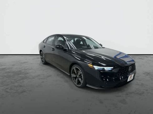Certified 2026 Honda Accord SE image 6