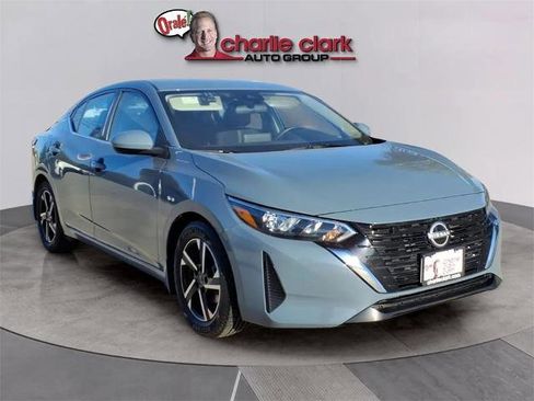 Certified 2024 Nissan Sentra SV image 7