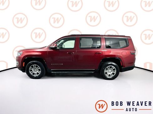 Used 2022 Jeep Wagoneer Series I AWD/4WD image 4