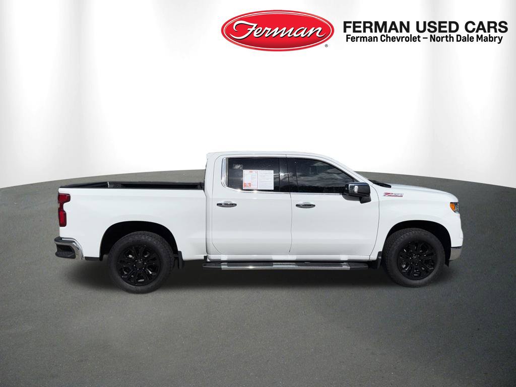 Used 2024 Chevrolet Silverado 1500 LTZ AWD/4WD image 9