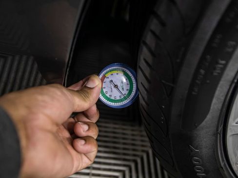 Used 2007 Saturn Sky Red Line image 42