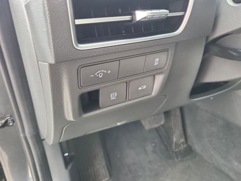 Used 2025 Hyundai Sonata SEL FWD image 14