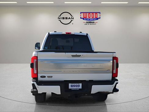 Used 2024 Ford F350 Platinum AWD/4WD image 22