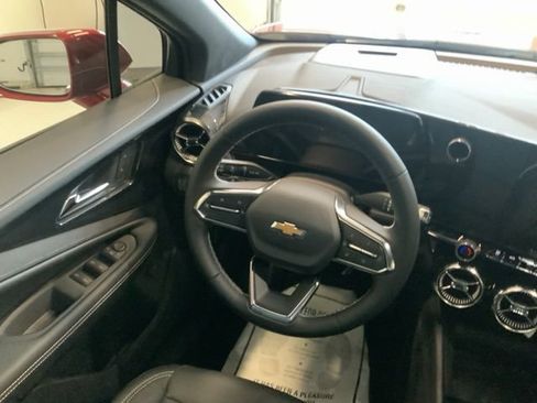 New 2025 Chevrolet Blazer EV LT image 43