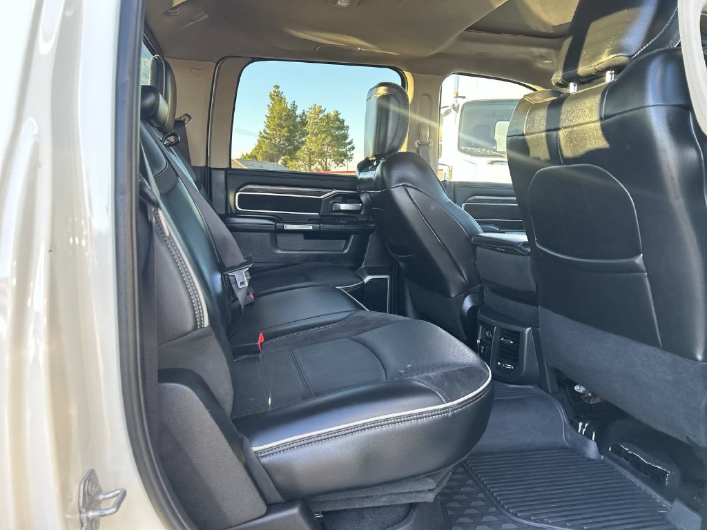 Used 2019 RAM 2500 Laramie AWD/4WD image 32
