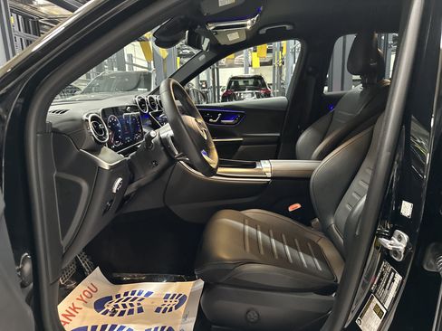 Certified 2025 Mercedes-Benz GLC 350e 4MATIC image 26