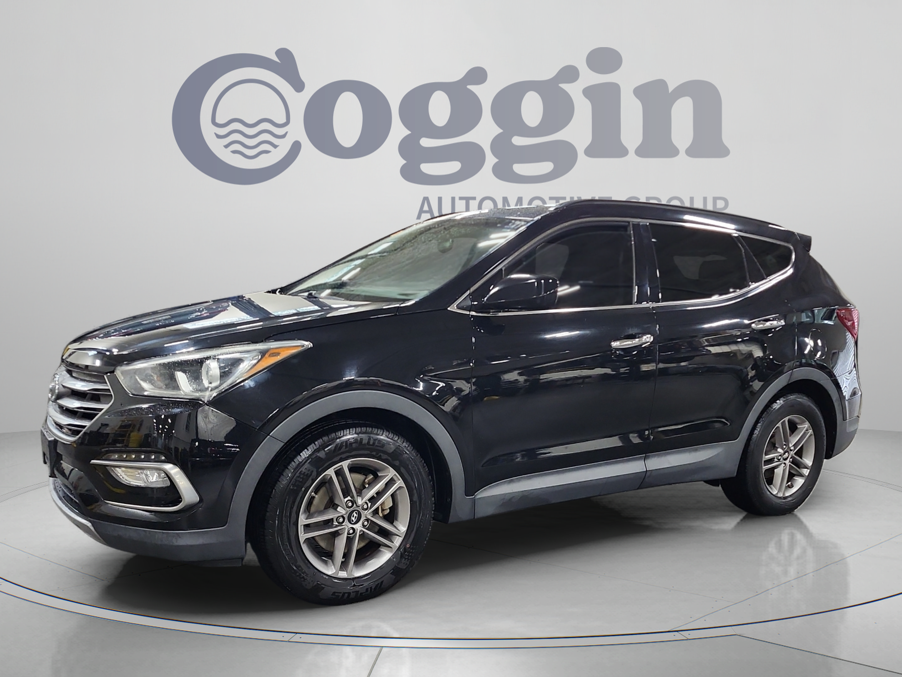 Used 2017 Hyundai Santa Fe Sport FWD image 1