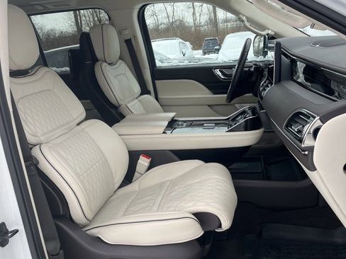 Used 2023 Lincoln Navigator Black Label image 21