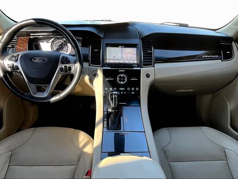 Used 2017 Ford Taurus Limited image 14