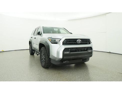 New 2026 Toyota 4Runner SR5 image 30