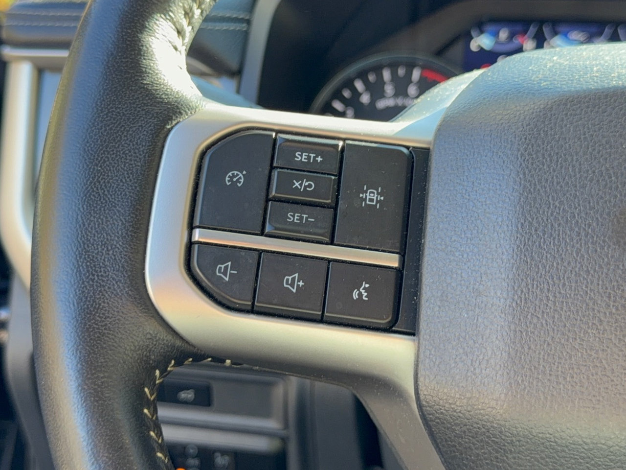 Used 2024 Ford Expedition Max XLT AWD/4WD image 18