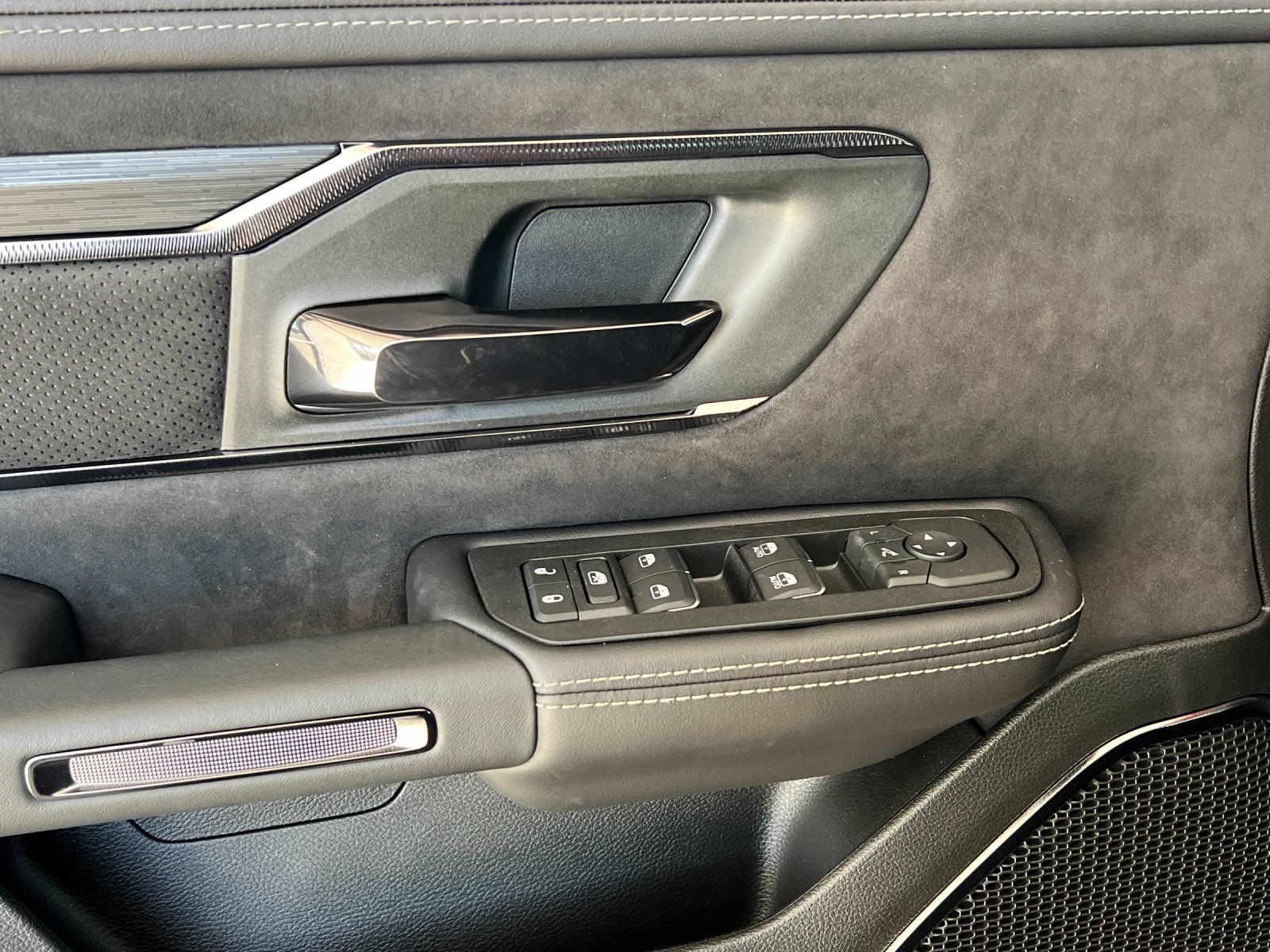 New 2026 RAM 1500 RHO AWD/4WD image 10