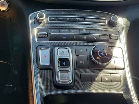 Certified 2023 Hyundai Santa Fe SEL AWD/4WD image 15