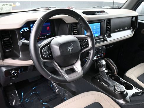 Used 2023 Ford Bronco Big Bend AWD/4WD image 5