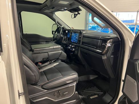 Used 2023 Ford F350 Lariat w/ Sport Appearance Package image 37