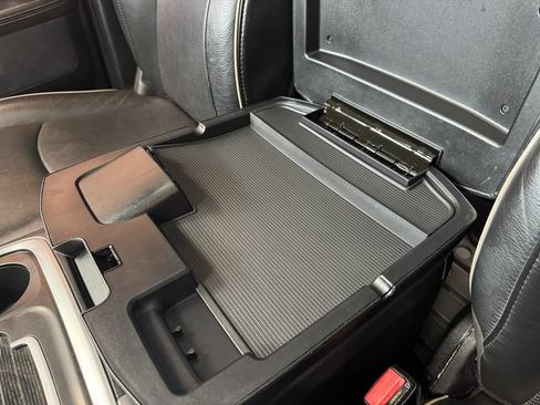 Used 2016 RAM 1500 Limited AWD/4WD image 38