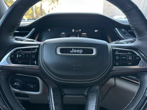 Used 2022 Jeep Grand Cherokee L Overland w/ Advanced Protech Group III AWD/4WD image 24