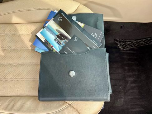 Used 2017 Mercedes-Benz GLS 450 4MATIC image 47