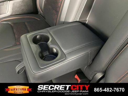 Used 2022 RAM 1500 Big Horn w/ Built-to-serve Edition AWD/4WD image 30