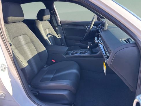 New 2026 Honda Civic Sport image 17