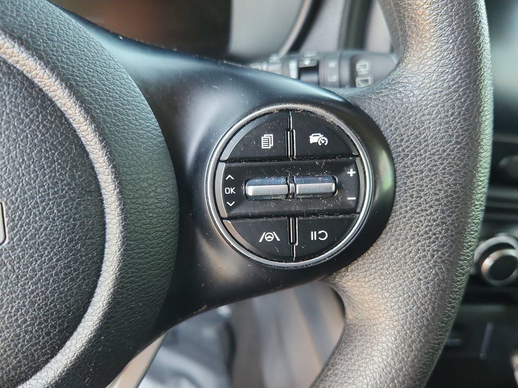 Used 2023 Kia Soul LX w/ Option Group 015 FWD image 20