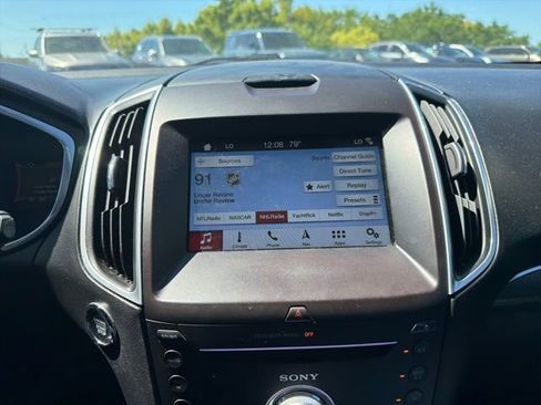 Used 2017 Ford Edge Titanium w/ Equipment Group 301A image 19